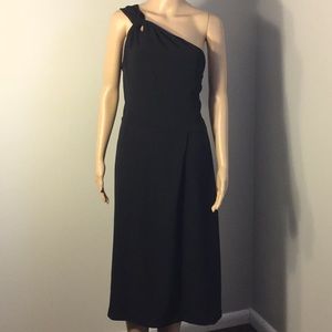 BANANA REPUBLIC BLACK STRETCHY OPEN-SHOULDER DRESS
